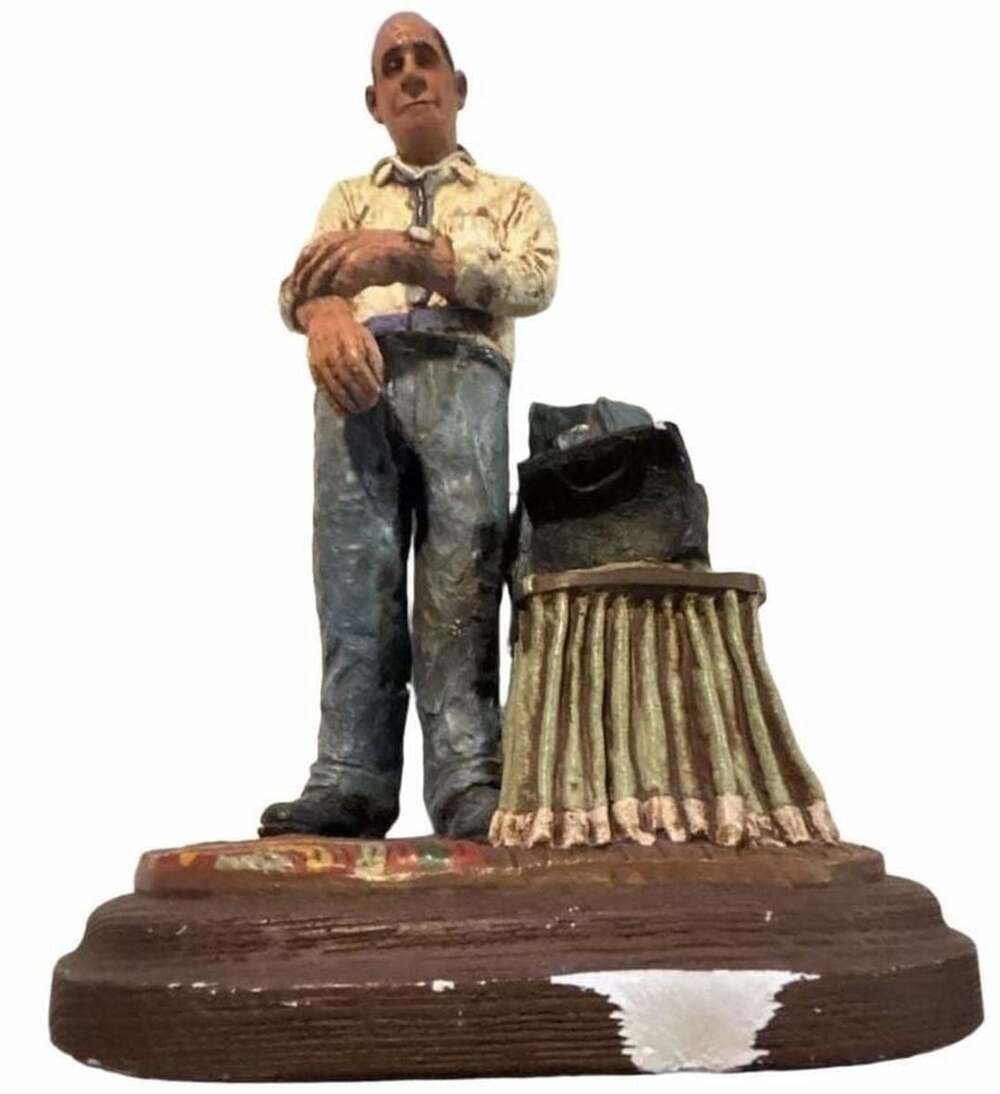Michael Garman House Call Doctor Sculpture 1988 Handpainted Signed Retired 13”